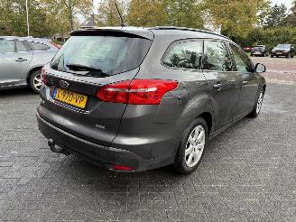 Ford Focus 1.0 Lease Edition picture 6