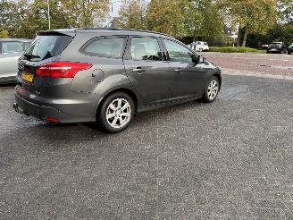 Ford Focus 1.0 Lease Edition picture 25