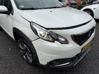 Peugeot 2008 1.2 PureTech GT-line  LEER PANORAMADAK SUV 5-dr. picture 15