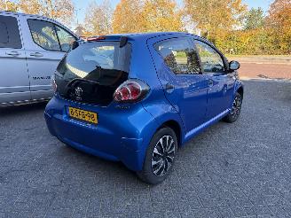 Toyota Aygo 1.0 VVT-i Now  AIRCO  Hatchback 5-dr. picture 5