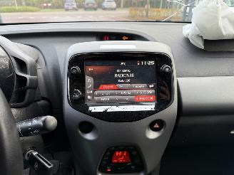 Toyota Aygo 1.0 VVT-i x-cite Hatchback 5-dr. picture 9