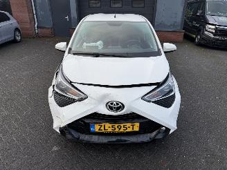 Toyota Aygo 1.0 VVT-i x-cite Hatchback 5-dr. picture 20