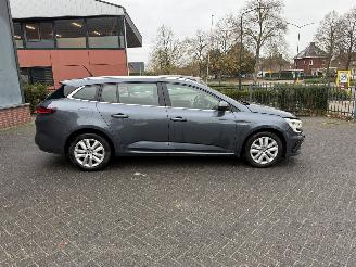 Renault Mégane 1.3 TCe 140 Equilibre picture 4