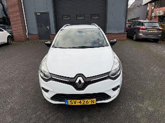 Renault Clio 0.9 TCe Limited  NAVIGATIE  Stationwagen 5-dr. picture 8