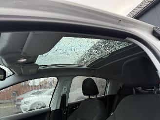 Peugeot 208 1.2 PureTech Active PANORAMADAK  (Hatchback 5-dr.) picture 10