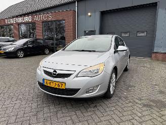  Opel Astra 1.4 Turbo Cosmo (Hatchback 5-dr.) 2012/6