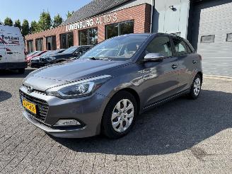 Vaurioauto  passenger cars Hyundai I-20 1.0 T-GDI Comfort (Hatchback 5-dr.) 2018/7