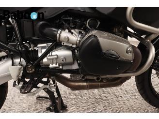 BMW R 1200 GS Adventure Triple black picture 12