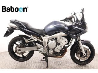 dommages motocyclettes  Yamaha FZ 6 S Fazer 2006/3