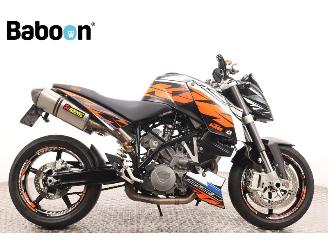 krockskadad bil motor KTM  990 SuperDuke 2008/3