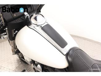 Harley-Davidson  FLHTP Electra Glide Police picture 21