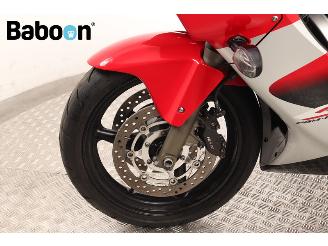 Honda CBR 600 F picture 16