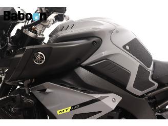 Yamaha MT-10 ABS picture 17