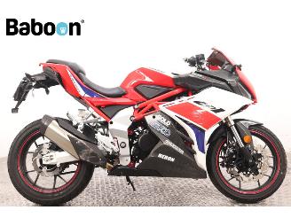 skadebil motor Yamaha FZ 8 GP 1 2024/3