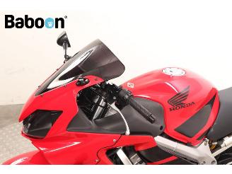 Honda CBR 600 F picture 17