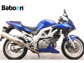 krockskadad bil motor Suzuki SV 650 S 2005/8
