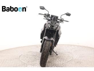 Honda CB 750 Hornet picture 3