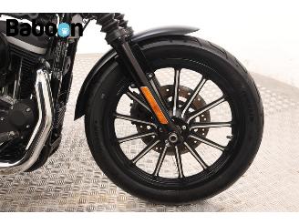 Harley-Davidson XL 883 N Sportster Iron picture 10
