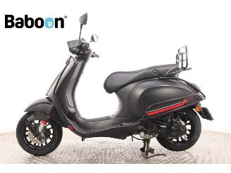 Vespa  Sprint 25KM picture 5