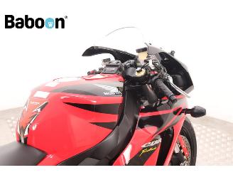 Honda CBR 1000 RR Fireblade picture 15