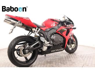 Honda CBR 1000 RR Fireblade picture 8