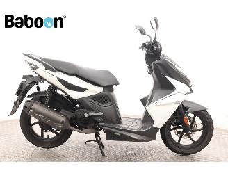Schade scooter Kymco  Super 8 Street 45KM 2023/4
