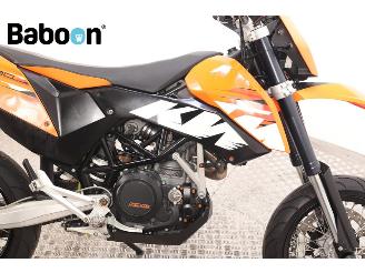 KTM 690 SMC  picture 12