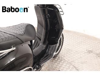 Vespa  Sprint 25KM picture 11