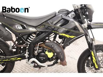 Rieju  MRT 5 Black Series Yellow 45KM picture 11