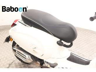 Vespa  Sprint 25KM picture 12