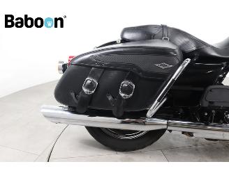 Harley-Davidson  FLHRC Road King Classic ABS picture 13