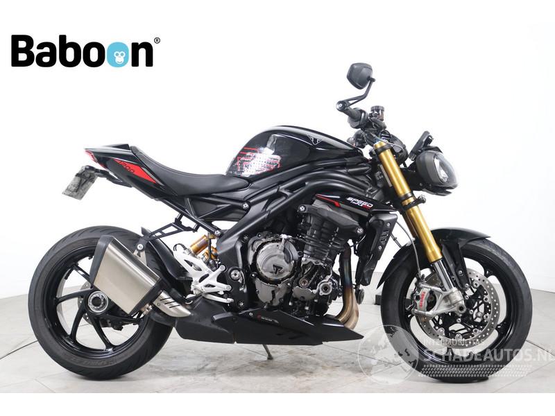 Triumph Speed Triple 1200 RS