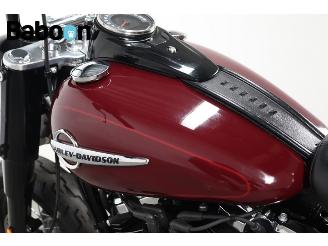 Harley-Davidson  FLHCS Softail Heritage Classic picture 16
