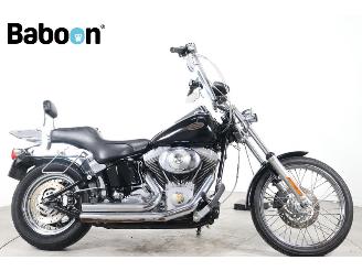 krockskadad bil motor Harley-Davidson  FXSTC Softail Custom 2004/1