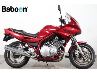 dommages motocyclettes  Yamaha XJ 900 S Diversion 1997/3