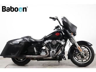 dommages motocyclettes  Harley-Davidson  FLHX Street Glide 2019/1