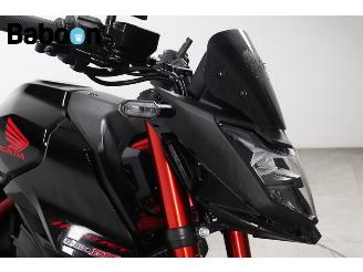 Honda CB 750 Hornet picture 18