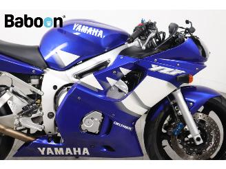 Yamaha  YZF-R6 picture 11
