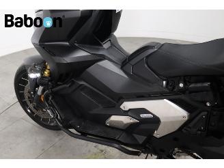 Honda  X-ADV picture 20