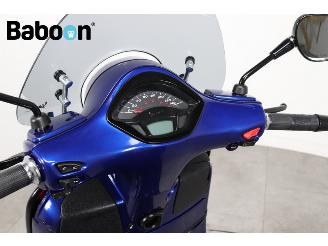 Vespa  GTS 300 i.e. picture 10