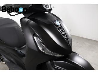 Piaggio Beverly 400 HPE picture 18