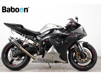 dommages motocyclettes  Yamaha  YZF-R1 2002/3