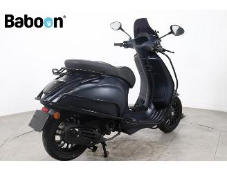 Vespa  Sprint 45KM picture 2