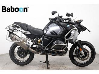 krockskadad bil motor BMW R 1250 GS Adventure Triple Black 2021/9
