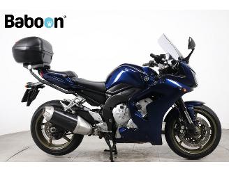 krockskadad bil motor Yamaha FZ 1 S Fazer ABS 2008/8
