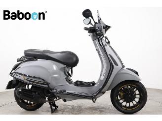 dommages scooters Vespa Sprint 45KM  2019/4