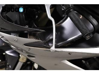 Yamaha  YZF-R1 picture 12