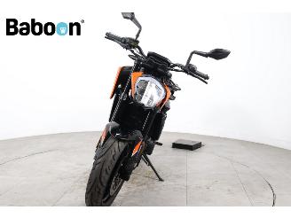 KTM 790 Duke L picture 5