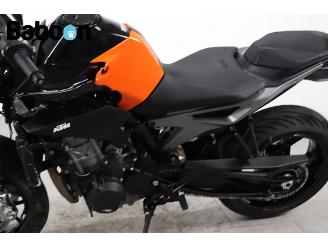 KTM 790 Duke L picture 15