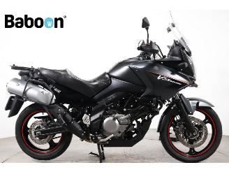 krockskadad bil motor Suzuki DL 650 V-Strom 2008/3
